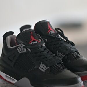 Jordan 4 Retro